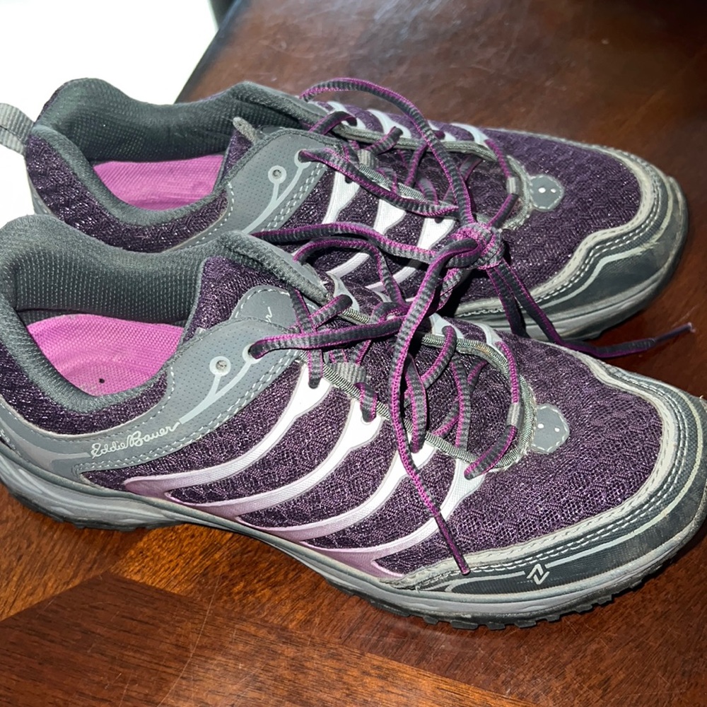 Eddie Bauer hiking shoe